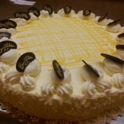 Eierlikör-Sahnetorte von Bäckerei & Konditorei Haferkorn in Grimma